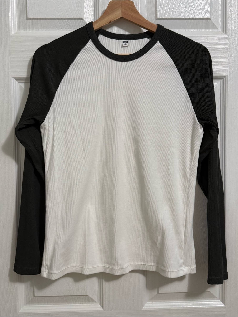 Uniqlo Soft Ribbed Raglan T-Shirt L/S